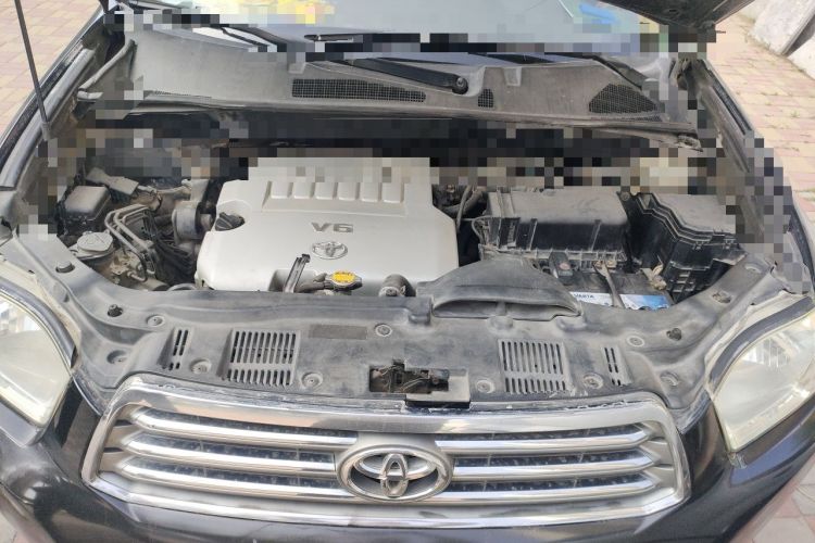 Used Toyota Highlander 2007 LIMITED Edition Engine Bay