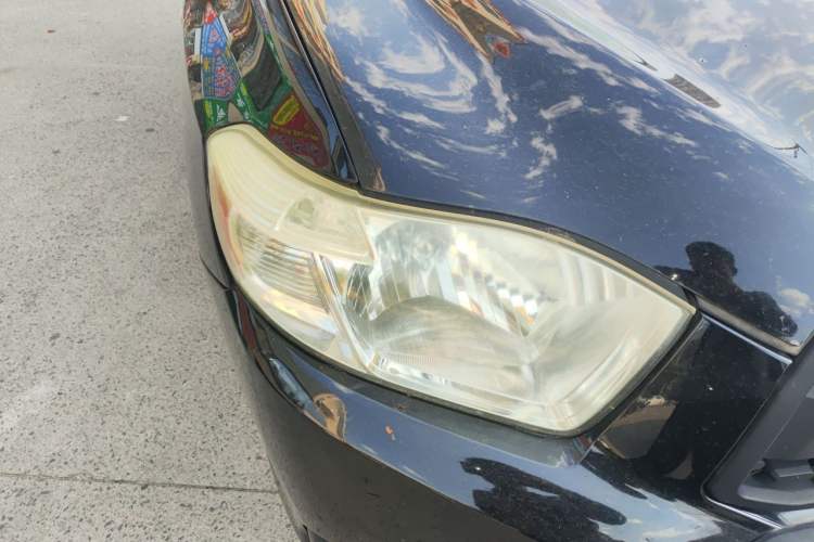 Used Toyota Highlander 2007 LIMITED Edition Right Front Headlight