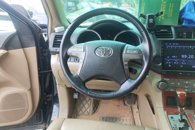 Used Toyota Highlander 2007 LIMITED Edition Steering Wheel