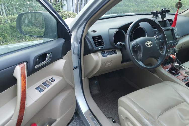 Used Toyota Highlander 2007 LIMITED Edition Driver Seat