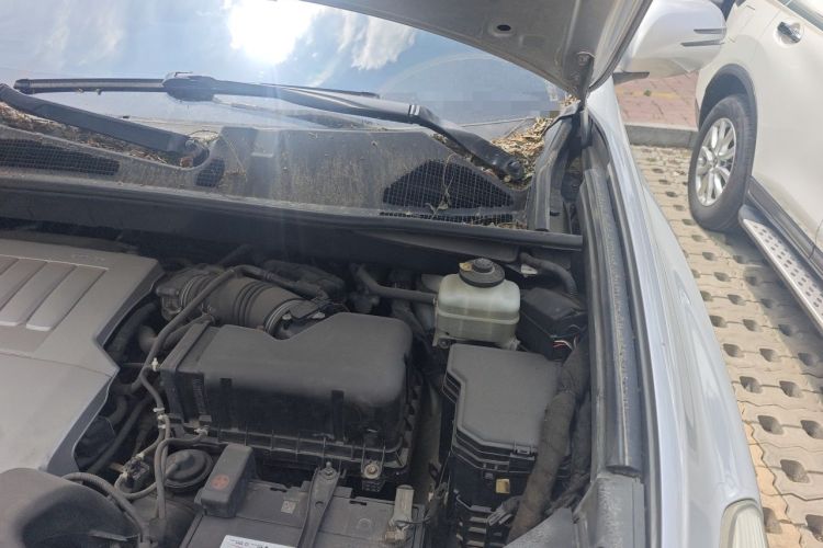 Used Toyota Highlander 2007 LIMITED Edition Engine Bay Left