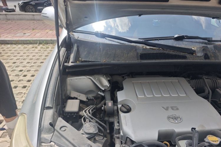 Used Toyota Highlander 2007 LIMITED Edition Engine Bay Right