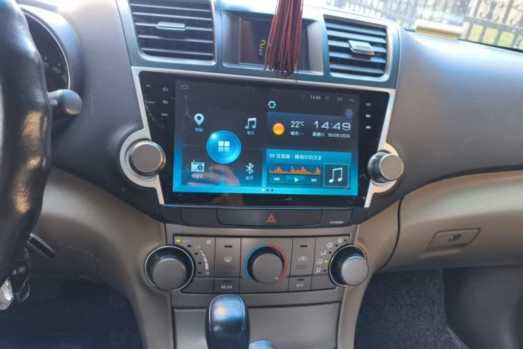 Used Toyota Highlander 2009 3.5L 4x4 7-Seater Elite Edition Audio And AC Panel