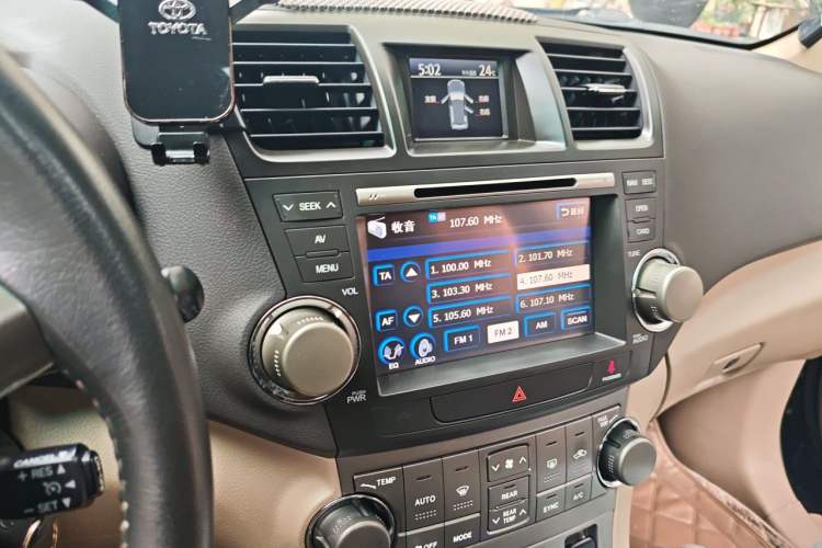 Used Toyota Highlander 2009 3.5L 4x4 7-Seater Luxury Edition Audio And AC Panel