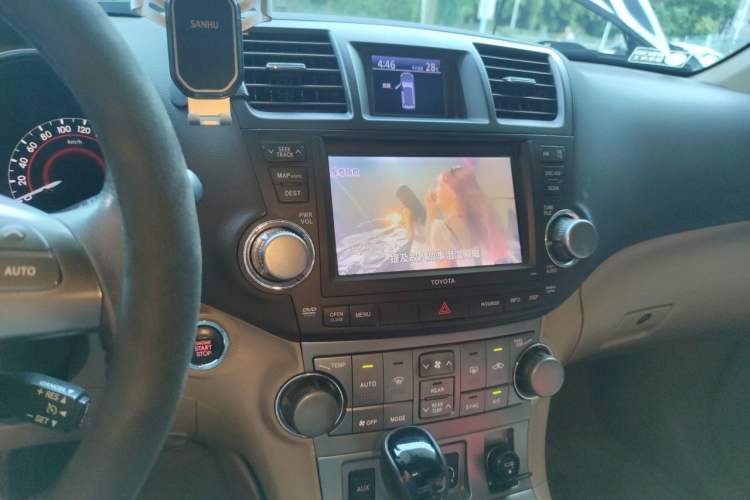Used Toyota Highlander 2009 3.5L 4x4 7-Seater Luxury Edition Audio And AC Panel