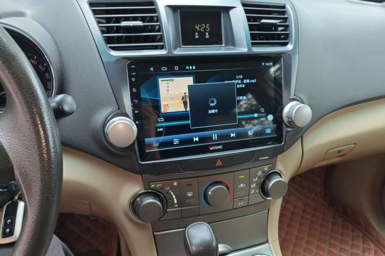 Used Toyota Highlander 2009 2.7L 2WD 5-Seater Elite Edition Audio And AC Panel