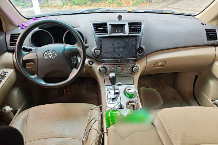 Used Toyota Highlander 2009 2.7L 2WD 7-Seater Elite Edition Center Console
