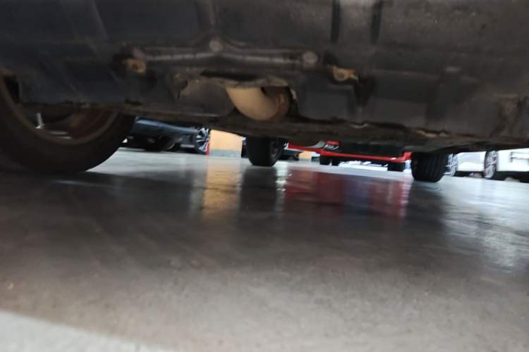 Used Toyota Highlander 2009 2.7L Two-Wheel Drive 5-Seater Sport Edition Chassis Front