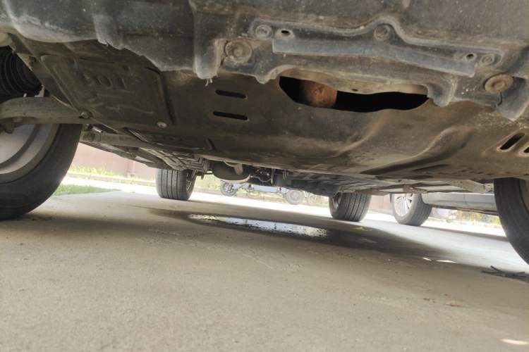 Used Toyota Highlander 2009 2.7L Two-Wheel Drive 7-Seater Supreme Edition Chassis Front