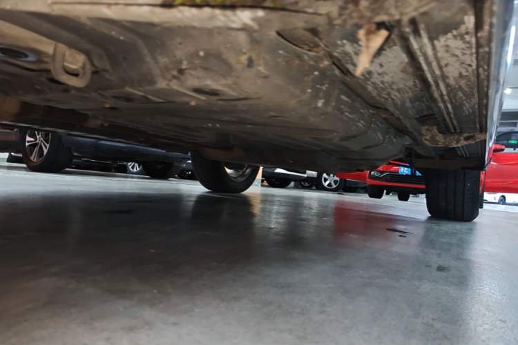 Used Toyota Highlander 2009 2.7L Two-Wheel Drive 5-Seater Sport Edition Chassis Front Left