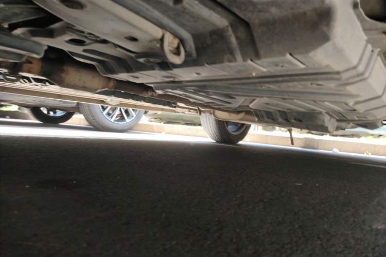 Used Toyota Highlander 2009 2.7L Two-Wheel Drive 5-Seater Sport Edition Chassis Front Left