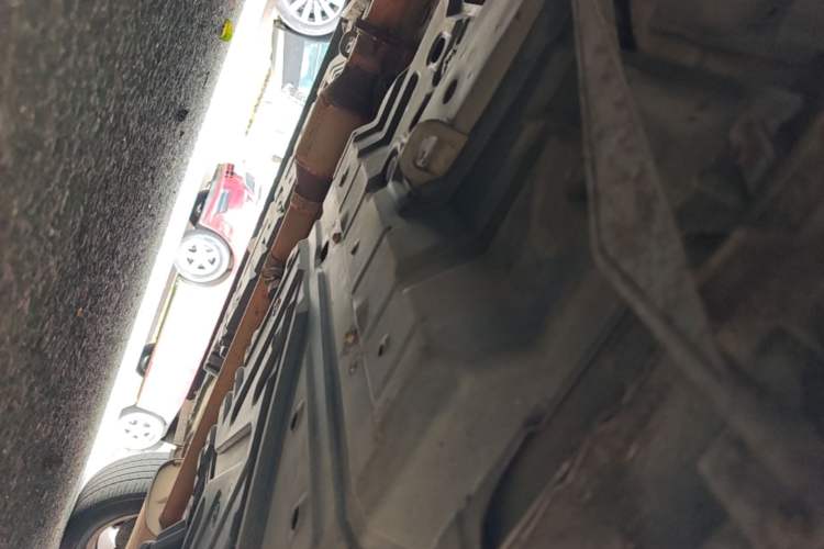 Used Toyota Highlander 2009 2.7L Two-Wheel Drive 7-Seater Supreme Edition Chassis Front Left