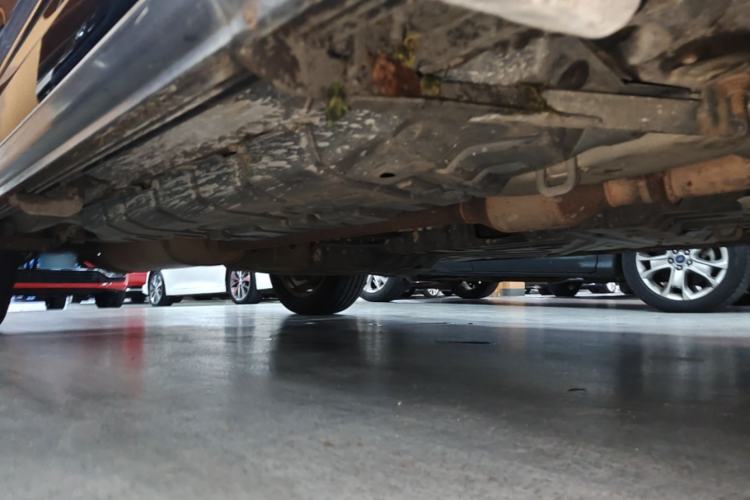 Used Toyota Highlander 2009 2.7L Two-Wheel Drive 5-Seater Sport Edition Chassis Front Right