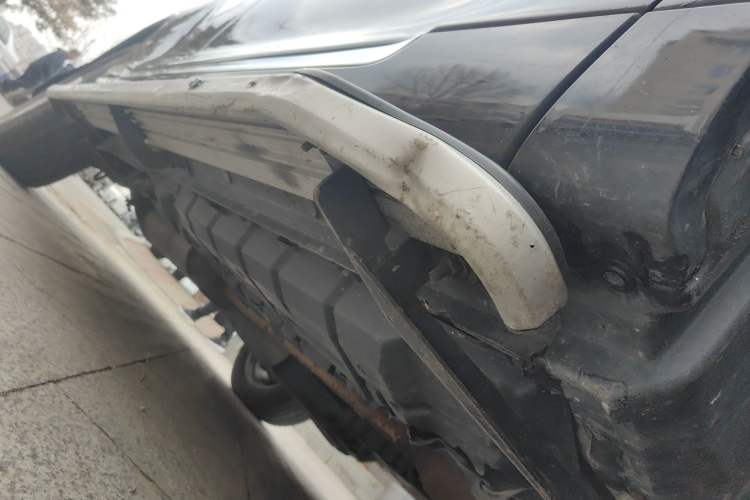 Used Toyota Highlander 2009 2.7L Two-Wheel Drive 5-Seater Sport Edition Chassis Front Right