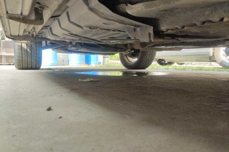 Used Toyota Highlander 2009 2.7L Two-Wheel Drive 7-Seater Supreme Edition Chassis Rear Left