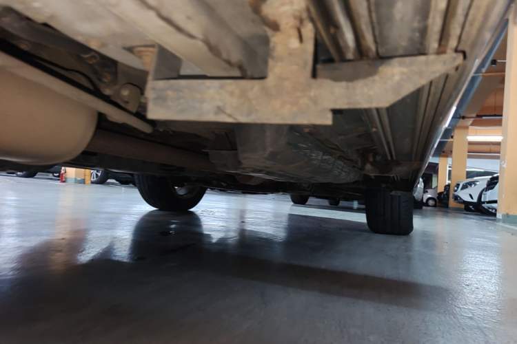 Used Toyota Highlander 2009 2.7L Two-Wheel Drive 5-Seater Sport Edition Chassis Rear Right
