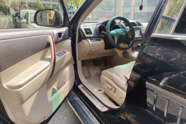Used Toyota Highlander 2009 2.7L Two-Wheel Drive 7-Seater Luxury Edition Driver Seat
