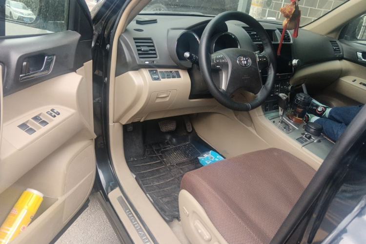 Used Toyota Highlander 2009 2.7L Two-Wheel Drive 7-Seater Luxury Navigation Edition Driver Seat
