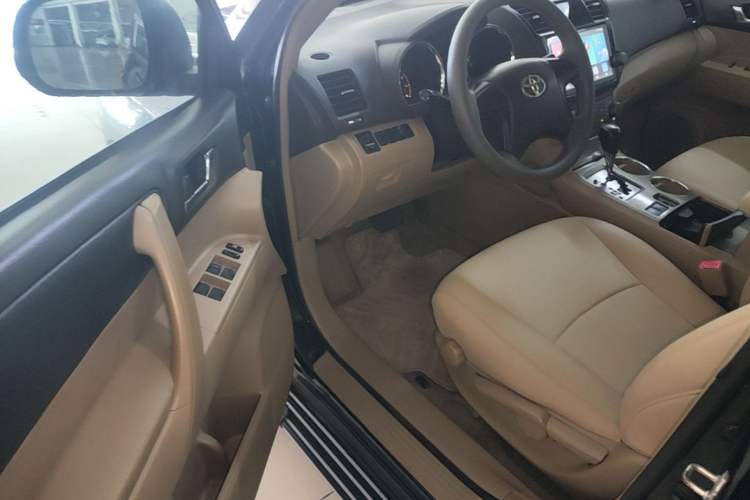 Used Toyota Highlander 2009 2.7L 2WD 7-Seater Elite Edition Driver Seat