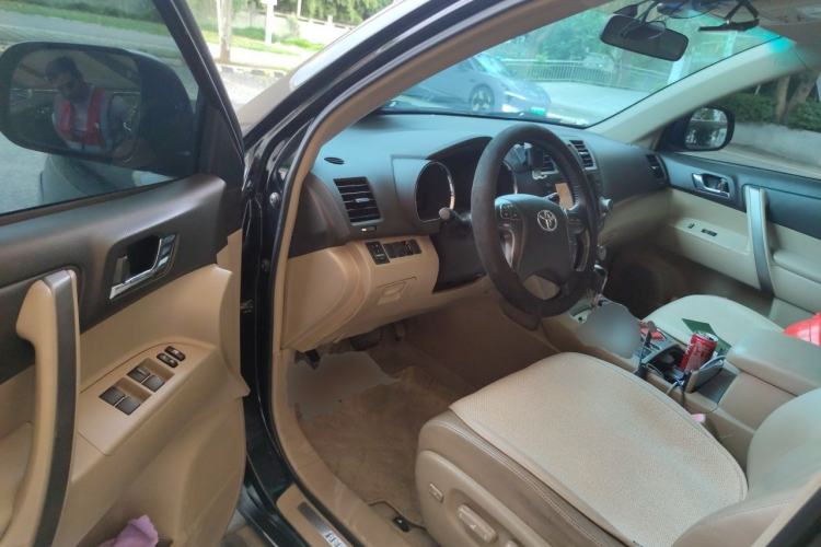 Used Toyota Highlander 2009 3.5L 4x4 7-Seater Luxury Edition Driver Seat