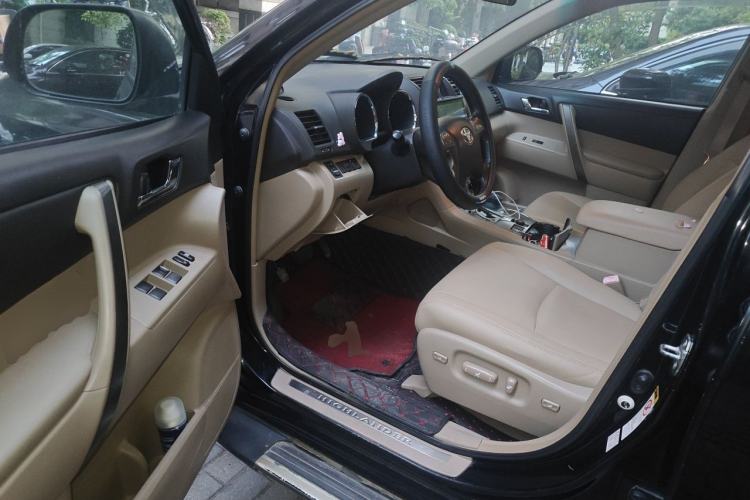 Used Toyota Highlander 2009 3.5L 4x4 7-Seater Luxury Edition Driver Seat