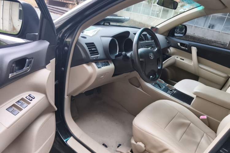 Used Toyota Highlander 2009 2.7L 2WD 5-Seater Elite Edition Driver Seat