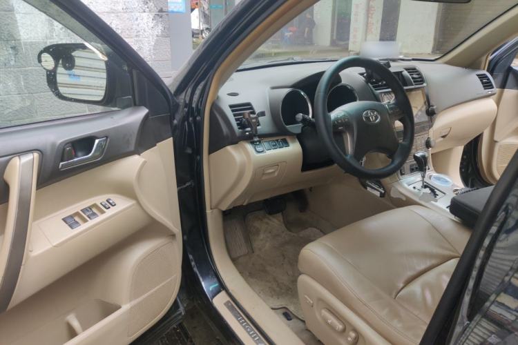 Used Toyota Highlander 2009 2.7L Two-Wheel Drive 7-Seater Luxury Navigation Edition Driver Seat