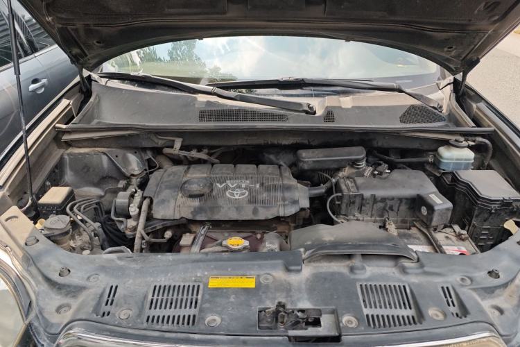 Used Toyota Highlander 2009 2.7L Two-Wheel Drive 7-Seater Luxury Edition Engine Bay