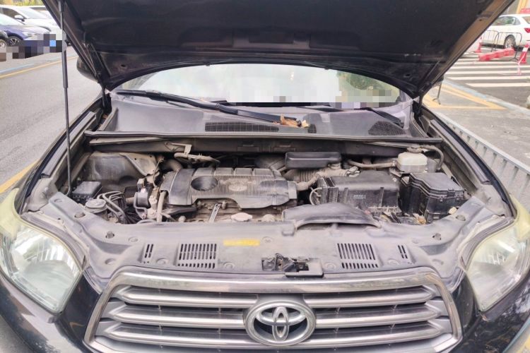 Used Toyota Highlander 2009 2.7L Two-Wheel Drive 7-Seater Luxury Edition Engine Bay