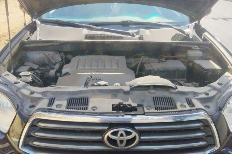 Used Toyota Highlander 2009 3.5L 4x4 7-Seater Elite Edition Engine Bay