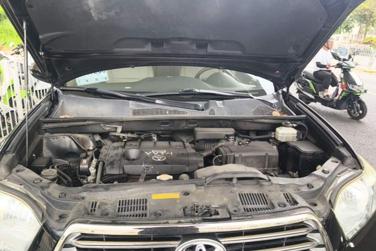 Used Toyota Highlander 2009 2.7L Two-Wheel Drive 7-Seater Luxury Edition Engine Bay