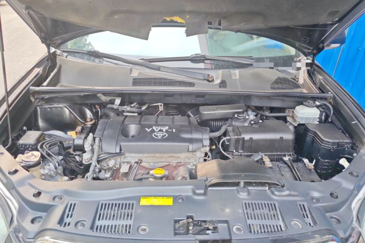Used Toyota Highlander 2009 2.7L Two-Wheel Drive 7-Seater Luxury Edition Engine Bay