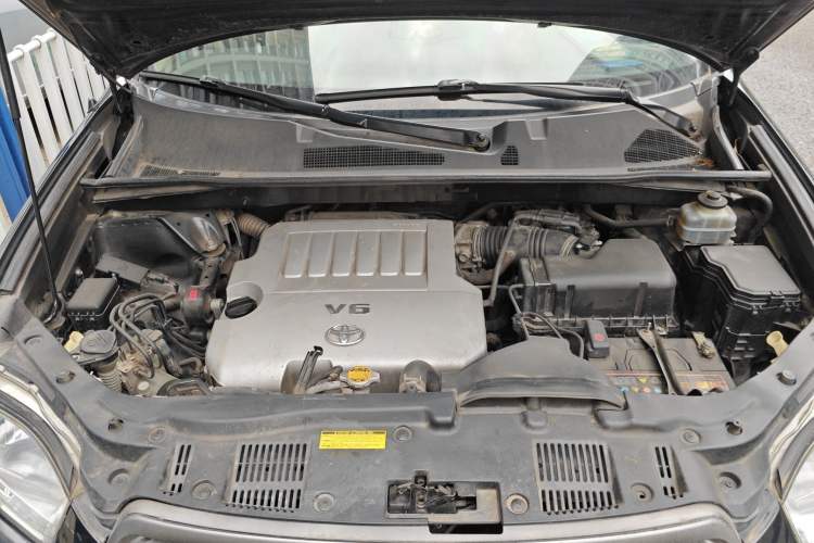 Used Toyota Highlander 2009 3.5L 4x4 7-Seater Elite Edition Engine Bay