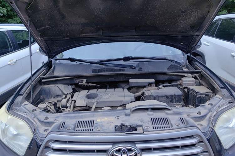 Used Toyota Highlander 2009 2.7L 2WD 5-Seater Elite Edition Engine Bay