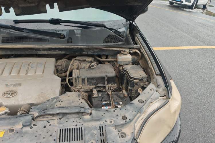 Used Toyota Highlander 2009 3.5L 4x4 7-Seater Elite Edition Engine Bay Left