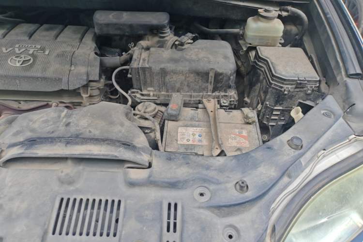 Used Toyota Highlander 2009 2.7L Two-Wheel Drive 5-Seater Sport Edition Engine Bay Left