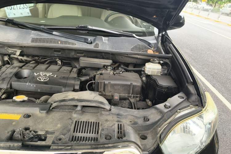 Used Toyota Highlander 2009 2.7L Two-Wheel Drive 7-Seater Luxury Edition Engine Bay Left