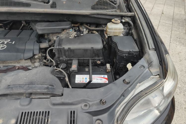 Used Toyota Highlander 2009 2.7L Two-Wheel Drive 5-Seater Sport Edition Engine Bay Left