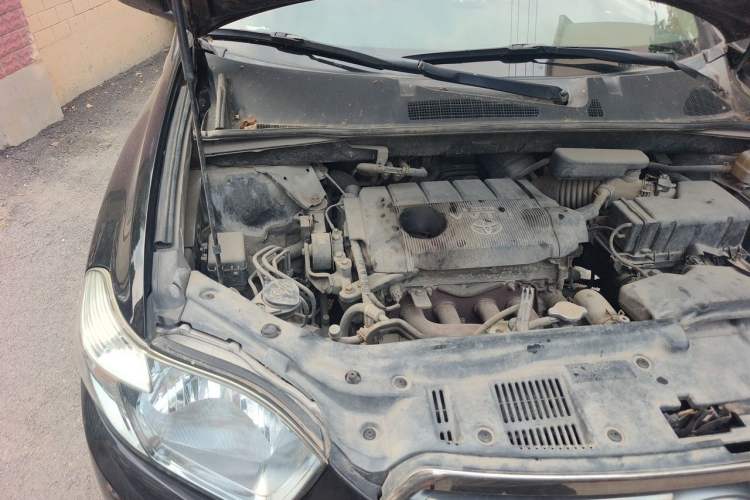 Used Toyota Highlander 2009 2.7L Two-Wheel Drive 7-Seater Luxury Edition Engine Bay Right