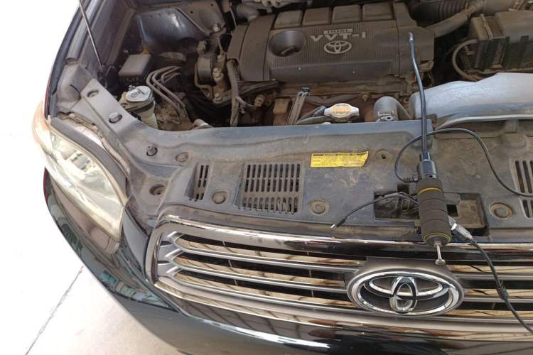 Used Toyota Highlander 2009 2.7L Two-Wheel Drive 7-Seater Luxury Edition Engine Bay Right