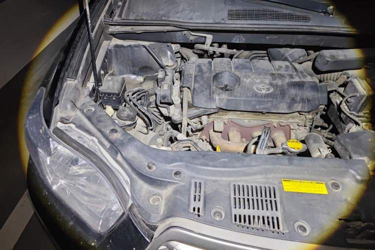 Used Toyota Highlander 2009 2.7L 2WD 7-Seater Elite Edition Engine Bay Right
