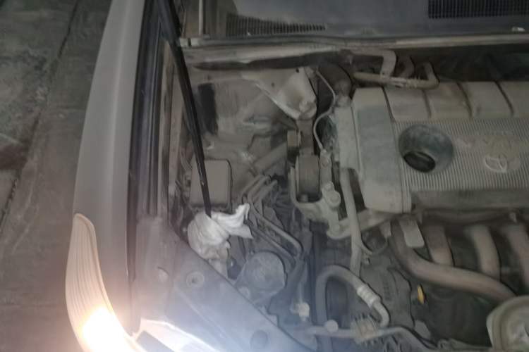 Used Toyota Highlander 2009 2.7L Two-Wheel Drive 7-Seater Luxury Navigation Edition Engine Bay Right