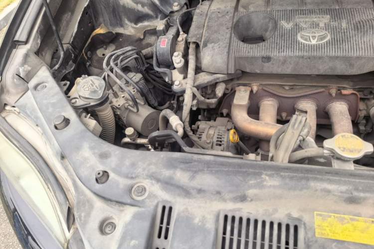 Used Toyota Highlander 2009 2.7L Two-Wheel Drive 5-Seater Sport Edition Engine Bay Right