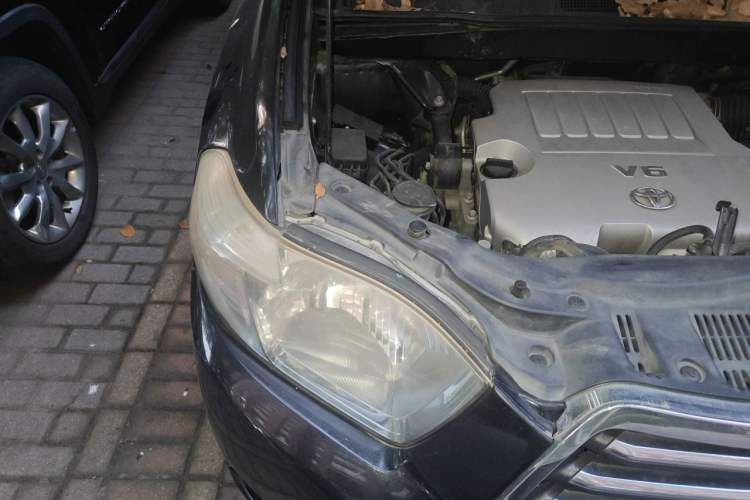 Used Toyota Highlander 2009 3.5L 4x4 7-Seater Luxury Edition Engine Bay Right