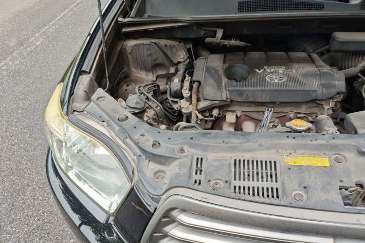 Used Toyota Highlander 2009 2.7L 2WD 5-Seater Elite Edition Engine Bay Right