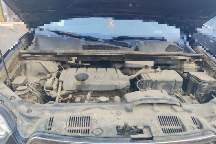 Used Toyota Highlander 2009 2.7L Two-Wheel Drive 7-Seater Luxury Edition Engine Bay