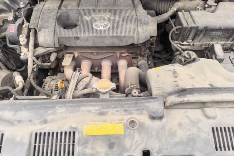 Used Toyota Highlander 2009 2.7L Two-Wheel Drive 5-Seater Sport Edition Engine Bay
