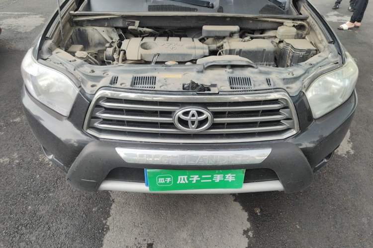 Used Toyota Highlander 2009 2.7L Two-Wheel Drive 7-Seater Luxury Edition Engine Bay