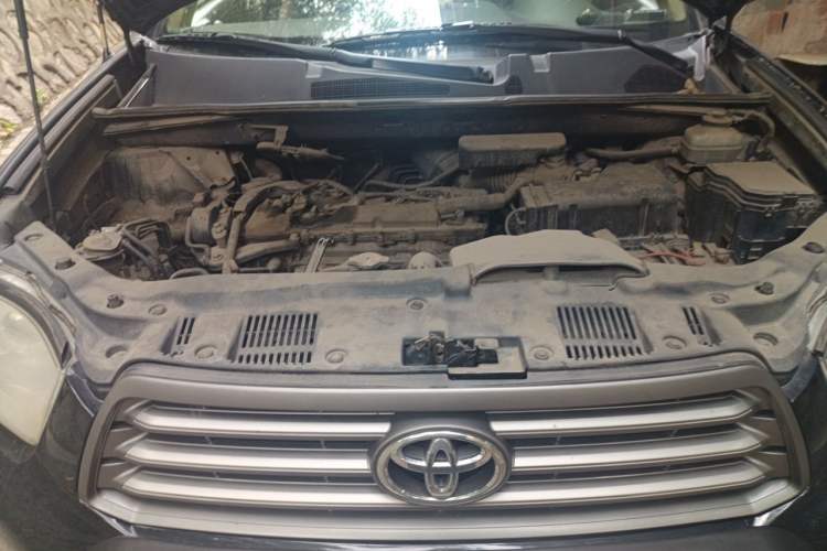 Used Toyota Highlander 2009 2.7L 2WD 5-Seater Elite Edition Engine Bay