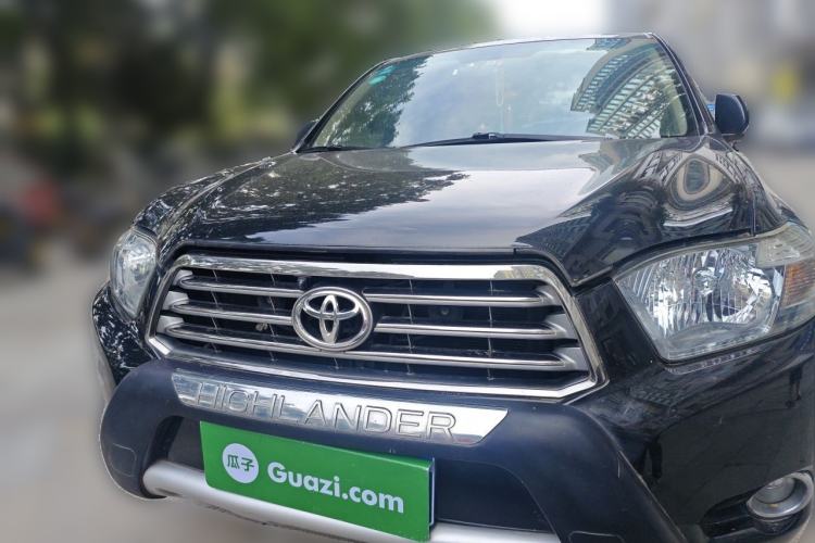 Used Toyota Highlander 2009 2.7L Two-Wheel Drive 7-Seater Luxury Edition Front